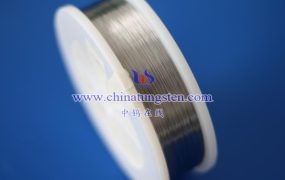 白钨丝生产中是否需要掺杂其他元素？