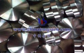 高密度合金的制造过程中是否存在哪些挑战或难点？