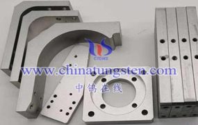 高密度合金的疲劳裂纹萌生和扩展的机理是什么？