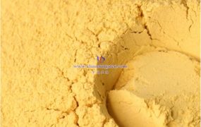 稀土元素掺杂对氧化钨的光学性质有什么影响？