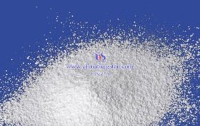 如何用热分解法制备偏钨酸铵水合物？