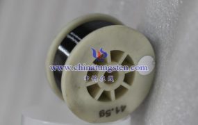 黑钨丝的磁性表现是怎样的？