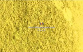 氧化钨在电致变色装置中的应用优势是什么?