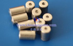 储备式钡钨阴极的性能特点是什么？