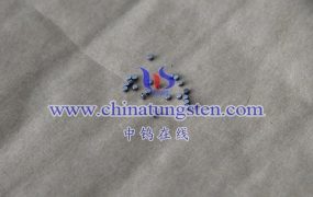 钡钨阴极在激光器中有何作用？