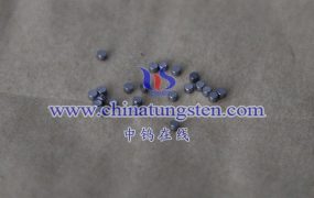 钡钨阴极的使用寿命有多长？