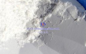 偏钨酸铵的密度是多少？