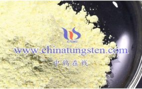 什么是氧化钨纳米颗粒溶液热分解法？