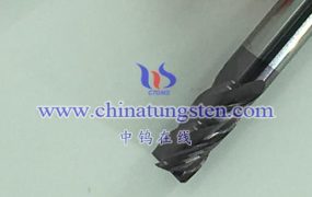 金属钴在硬质合金中的作用是什么？