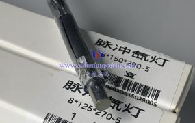 钡钨电极激光泵浦灯的工作原理是什么？