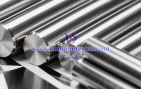 硬质合金棒在极端压力下的变形特性是什么？