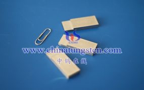 玻璃熔炼钼电极的最新价格多少？