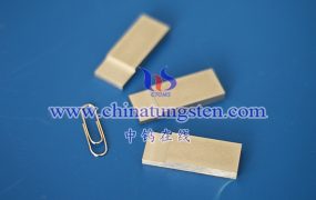 玻璃熔炼钼电极的价格是多少？