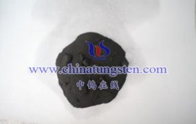 四溴化钨与四碘化钨的溶解性区别