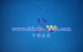 什么是钨合金的热膨胀系数？