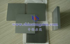 不同生产商的钼块价格是否存在差异？