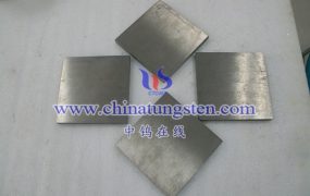 如何控制钼块的晶粒大小？