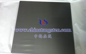 钼块在高温下的硬度如何？