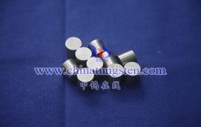 钼块会受到哪些主要磨损因素影响？