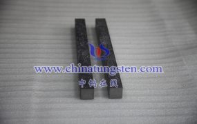 钼块的颜色是什么？