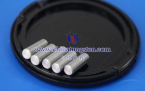 钡钨阴极的热膨胀系数是多少？