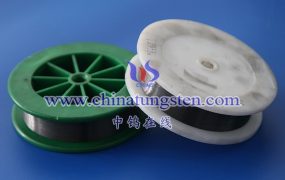 钨丝在防护设备中使用时是否需要定期检查？