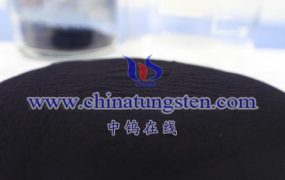 紫色氧化钨在电池中的导电性能如何？