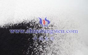 钨作为支撑材料在固态电池中的作用是什么？