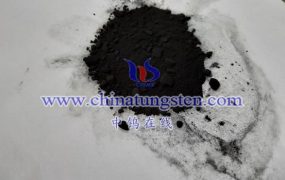 pH值对四溴化钨溶解度的影响