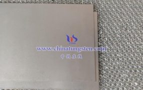 钨片表面允许有划痕吗？