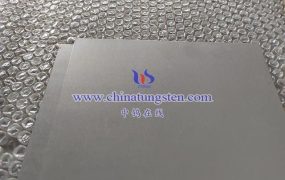 钨片在照明中的应用是什么？