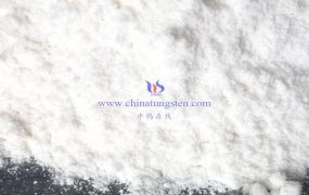 中空偏钨酸铵球的使用什么制备方法？