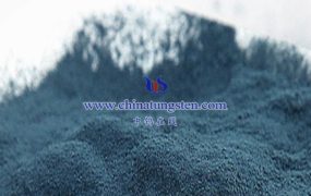 纳米氧化钨的粒径、形貌和表面结构是如何影响性能的？