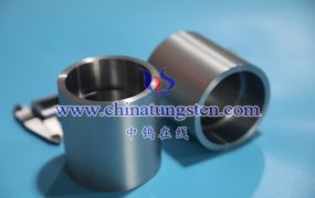 钼坩埚与人工智能实验平台有何关联?