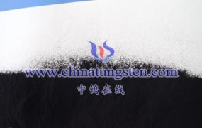 紫色氧化钨在新型电池中有哪些用途？