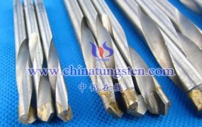 麻花钻钻孔常有哪些问题？