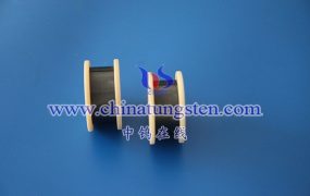 如何检测钨丝在高温下的蠕变速率？