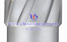 取心式硬质合金钻头有什么种类？