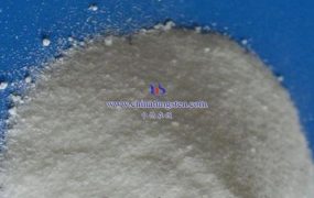 偏钨酸铵水合物在存储和运输过程中需要注意什么？