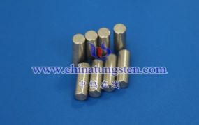 钡钨阴极的晶体结构是什么？