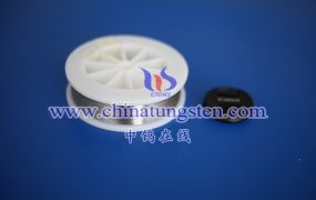 钨丝在灯泡中的使用寿命有多长？