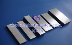 热处理温度对高比重钨合金密度的影响