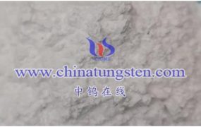 钨酸钾的电导性质和电子输运特性如何？