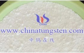 钨酸钾是否溶于水？