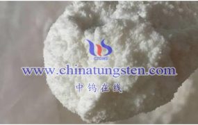 钨酸钡有哪些晶体结构？