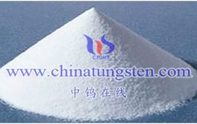 钨酸钡的光电性质如何？