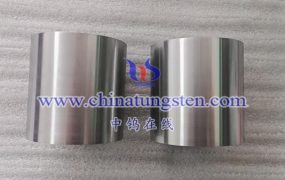 钼坩埚在单晶炉中的作用是什么？