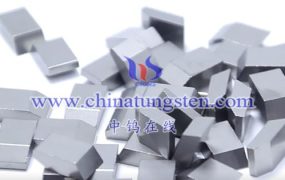 碳化钨锯齿片与其他锯齿片材料相比有什么优势？