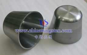 哪些国家在高温冶金中大量使用钼坩埚？