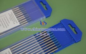 如何进行钨电极的金相分析？